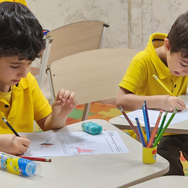 تم آموزشی من و تن - آبان ماه 1402 - پیش‌دبستان مصباح دانش - 13