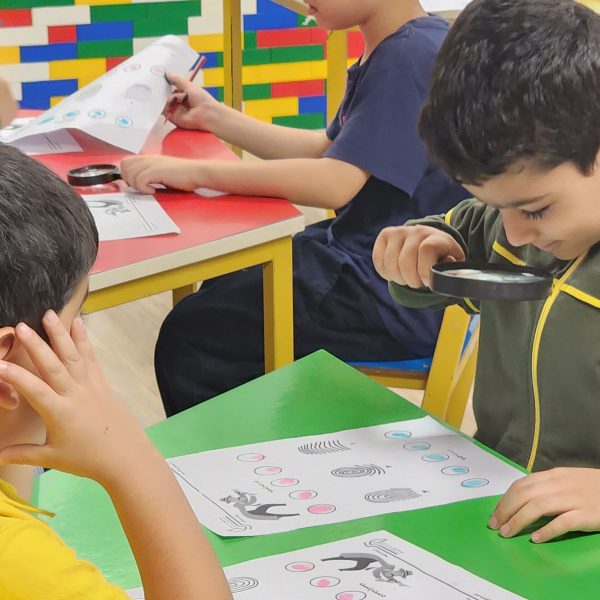 تم آموزشی من و تن - مهرماه 1402 - پیش‌دبستان مصباح دانش - 7