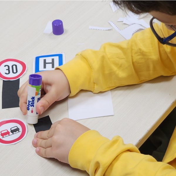 تم آموزشی ایران من، جهان ما - دی ماه 1402 - پیش‌دبستان مصباح دانش - 25