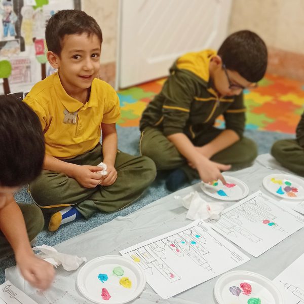 تم آموزشی ایران من، جهان ما - دی ماه 1402 - پیش‌دبستان مصباح دانش - 26