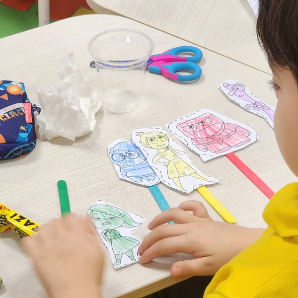 تم آموزشی من و تن - آبان ماه 1402 - پیش‌دبستان مصباح دانش - 27