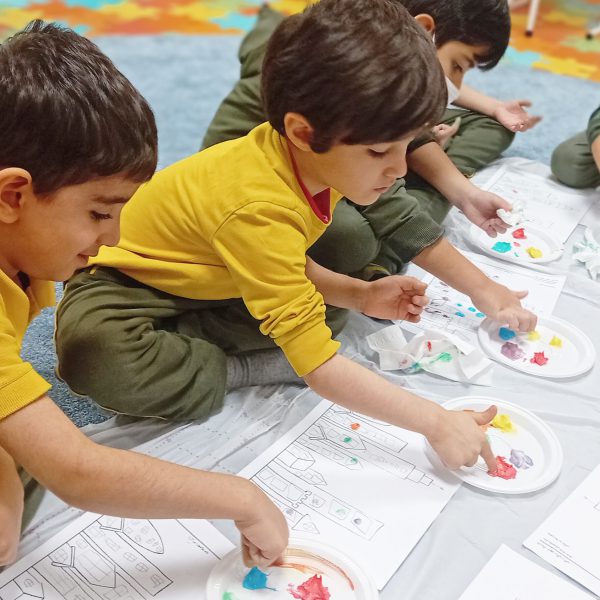 تم آموزشی ایران من، جهان ما - دی ماه 1402 - پیش‌دبستان مصباح دانش - 27