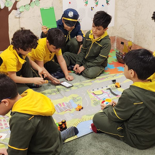 تم آموزشی ایران من، جهان ما - دی ماه 1402 - پیش‌دبستان مصباح دانش - 6