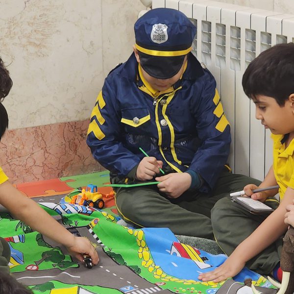 تم آموزشی ایران من، جهان ما - دی ماه 1402 - پیش‌دبستان مصباح دانش - 7