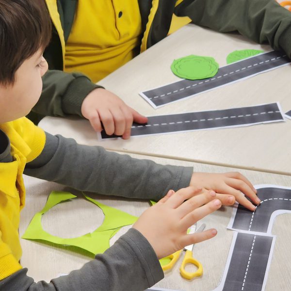 تم آموزشی ایران من، جهان ما - دی ماه 1402 - پیش‌دبستان مصباح دانش - 8