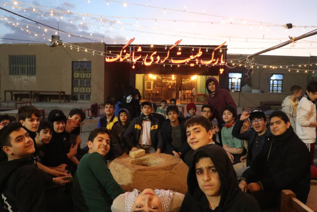 اردوی یزد هشتم - دوره اول متوسطه