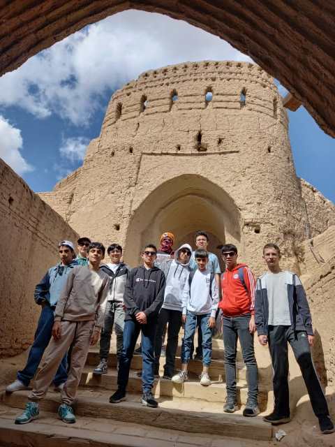 اردوی یزد- دوره اول متوسطه