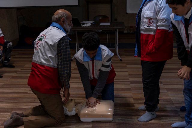 آموزش کمکهای اولیه و امدادو نجات- دوره اول متوسطه