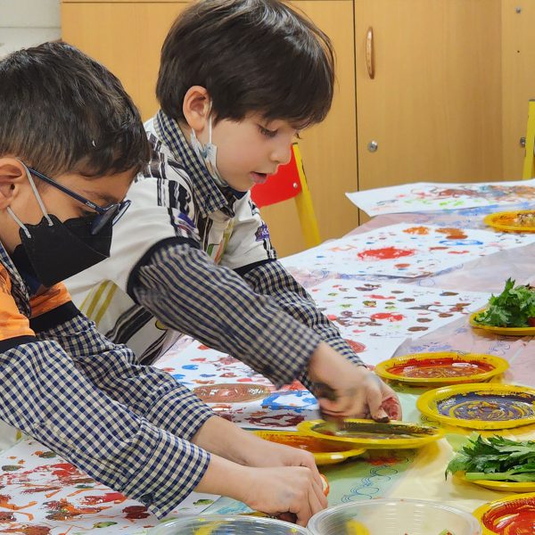 تم آموزشی ایران من، جهان ما – بهمن ماه 1402 – پیش‌دبستان مصباح دانش - 32