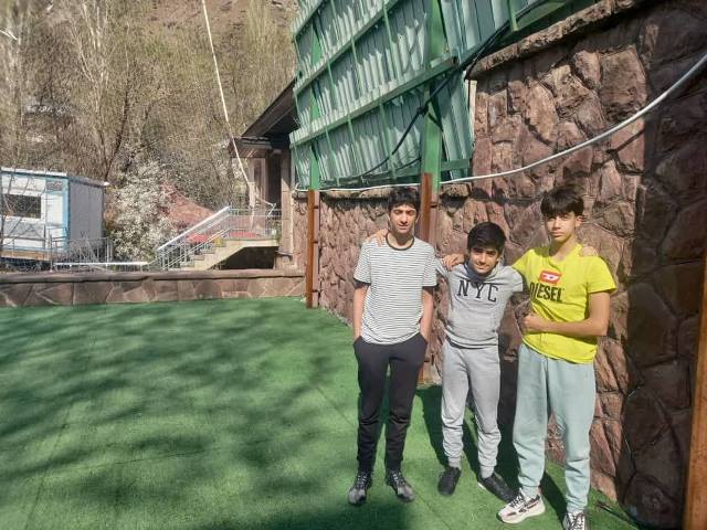 اردوی بلوغ، دوره اول متوسطه پسرانه