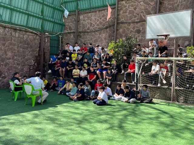 اردوی بلوغ، دوره اول متوسطه پسرانه