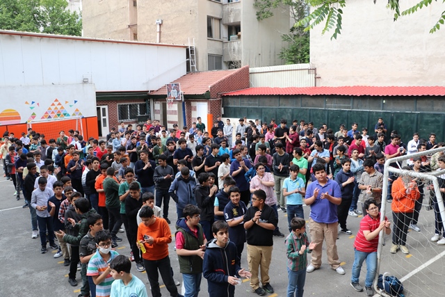 روز جهانی هلال احمر- دوره اول متوسطه پسرانه