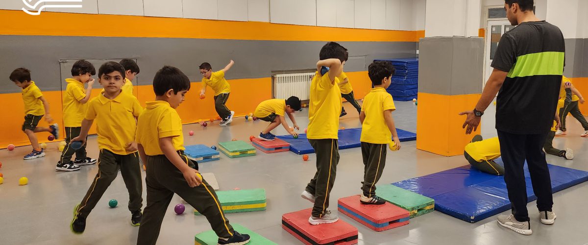 بازی و ورزش – سال تحصیلی 1403-1402 – پیش‌دبستان مصباح دانش-17