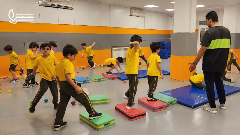 بازی و ورزش – سال تحصیلی 1403-1402 – پیش‌دبستان مصباح دانش-17