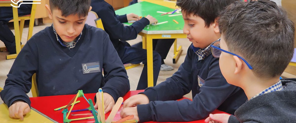 هنر خلاق – سال تحصیلی 1403-1402 – پیش‌دبستان مصباح دانش - 13