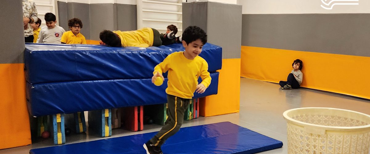 بازی و ورزش – سال تحصیلی 1403-1402 – پیش‌دبستان مصباح دانش-29