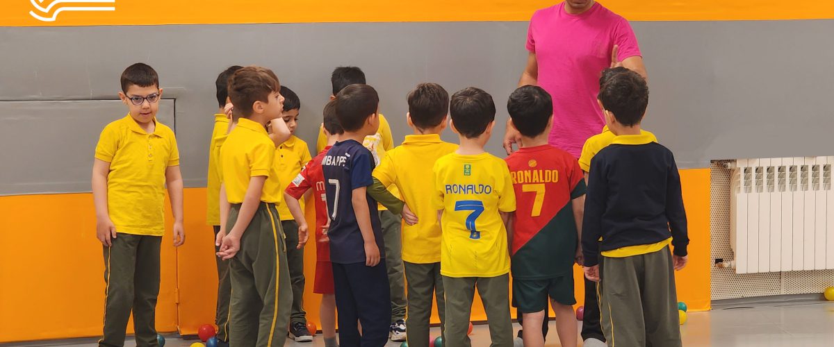 بازی و ورزش – سال تحصیلی 1403-1402 – پیش‌دبستان مصباح دانش-32