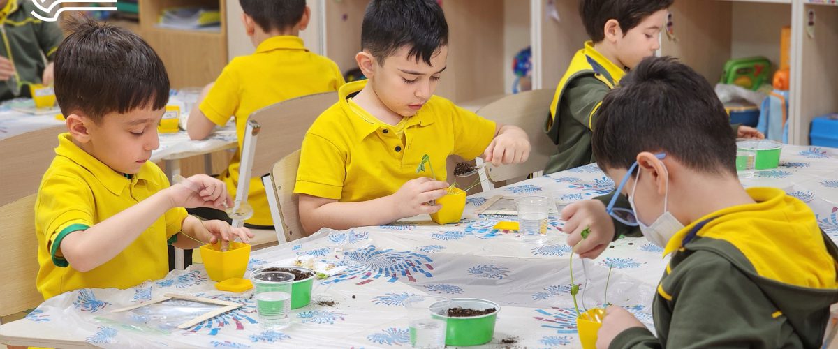 تم آموزشی زمین ما - فروردین و اردیبهشت ماه 1403 - پیش‌دبستان مصباح دانش - 40