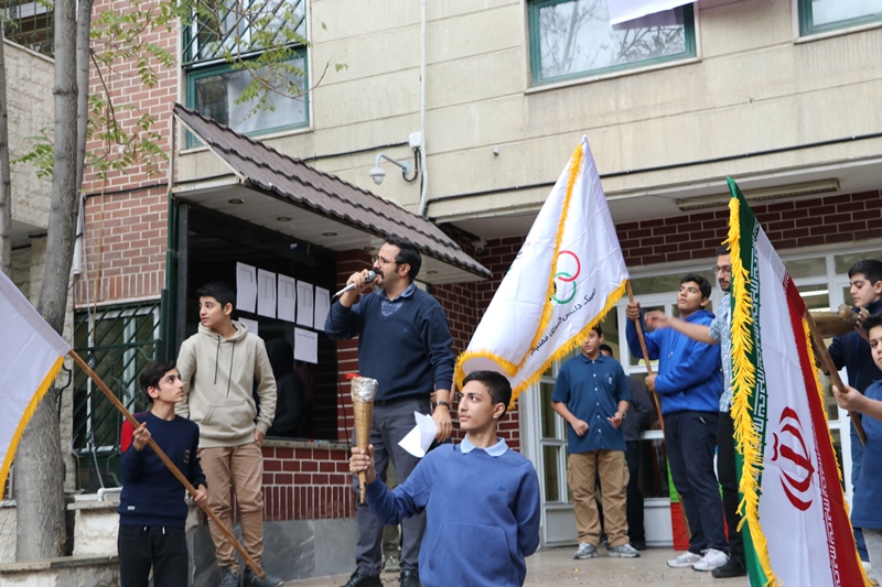 افتتاحیه المپیک دانش آموزی - دوره اول متوسطه