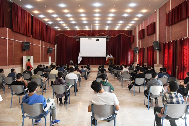 جلسه آمادگی کسب و کار دوره دوم متوسطه