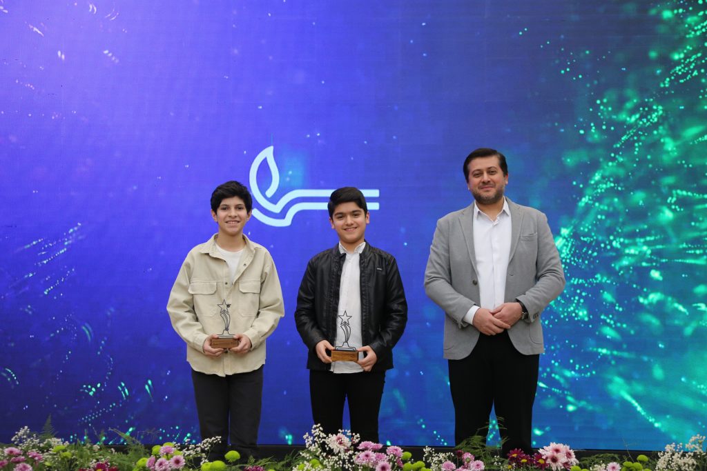 در مسیر شکوفایی - دوره اول متوسطه پسرانه