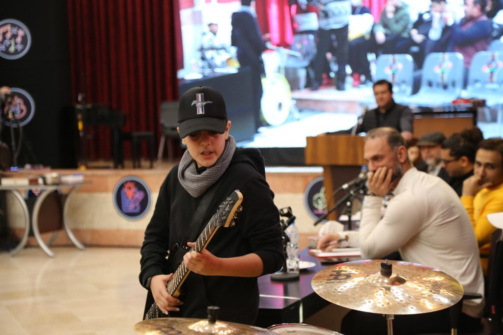 تلنت شو مصباح - دوره اول متوسطه پسرانه