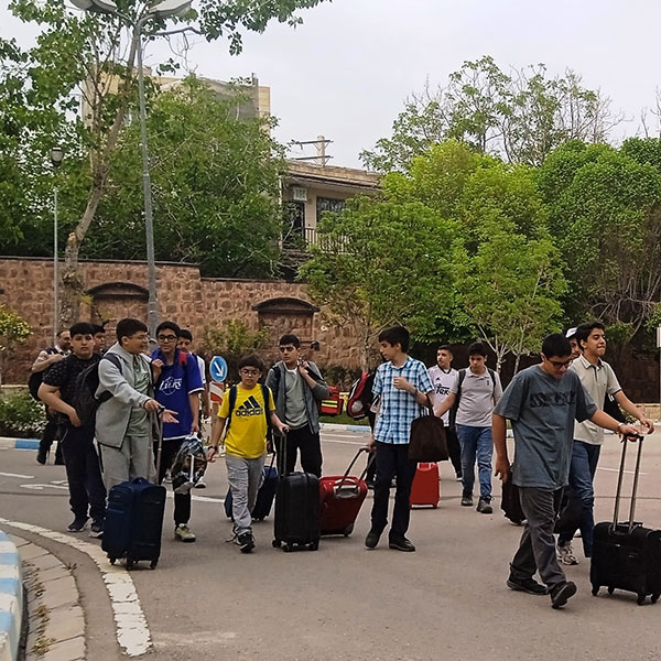 اردوی دماوند پایه هشتم و نهم