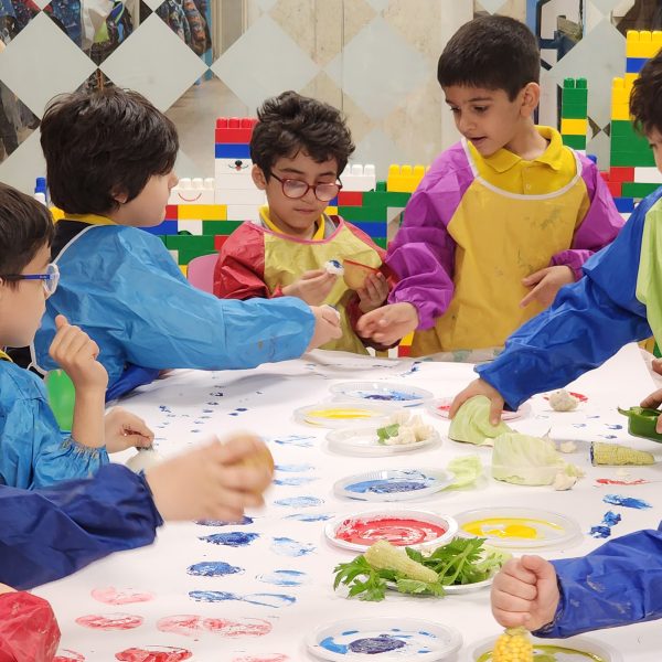 تم آموزشی ایران من، جهان ما – سال تحصیلی 1404-1403 – پیش‌دبستان مصباح دانش - 28