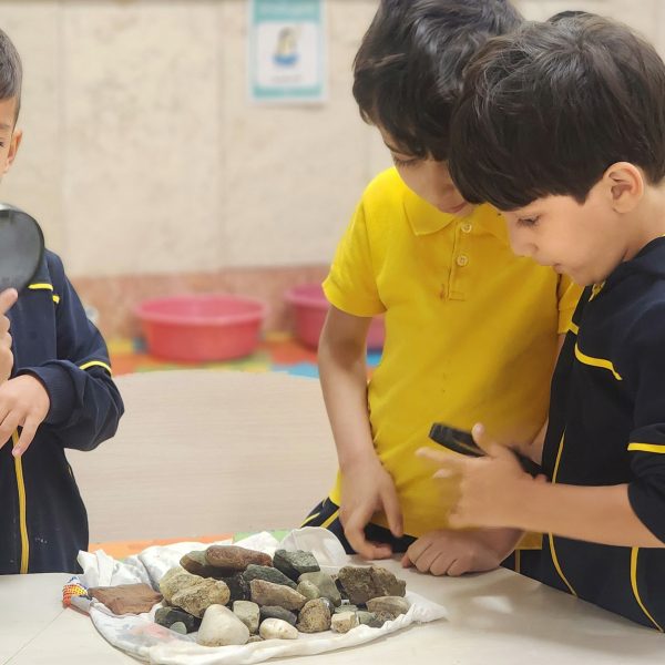 تم آموزشی زمین ما– سال تحصیلی 1404-1403 – پیش‌دبستان مصباح دانش - 28