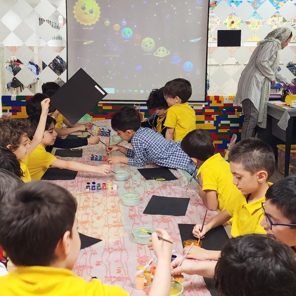 تم آموزشی زمین ما– سال تحصیلی 1404-1403 – پیش‌دبستان مصباح دانش - 36