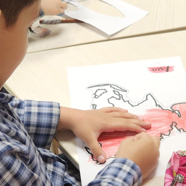 تم آموزشی زمین ما– سال تحصیلی 1404-1403 – پیش‌دبستان مصباح دانش - 4