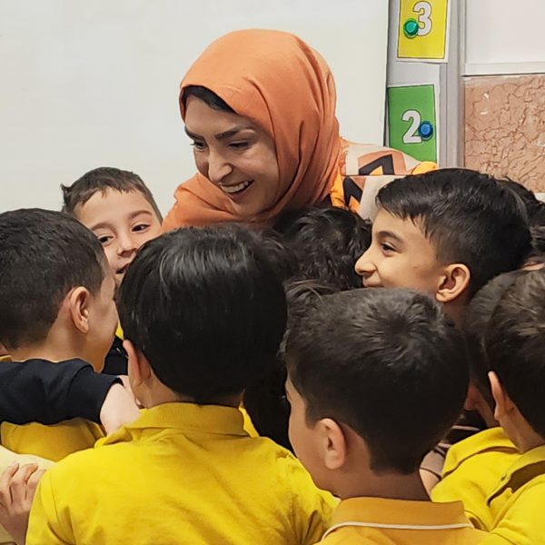 روز معلم – سال تحصیلی 1404-1403 – پیشدبستان مصباح دانش -8 روز معلم – سال تحصیلی 1404-1403 – پیشدبستان مصباح دانش -8