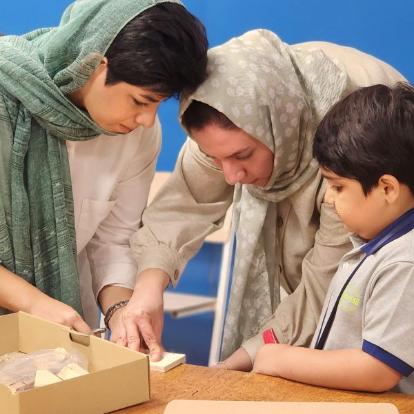 چوب جادو – سال تحصیلی 1405-1404 – پیش‌دبستان مصباح - 12