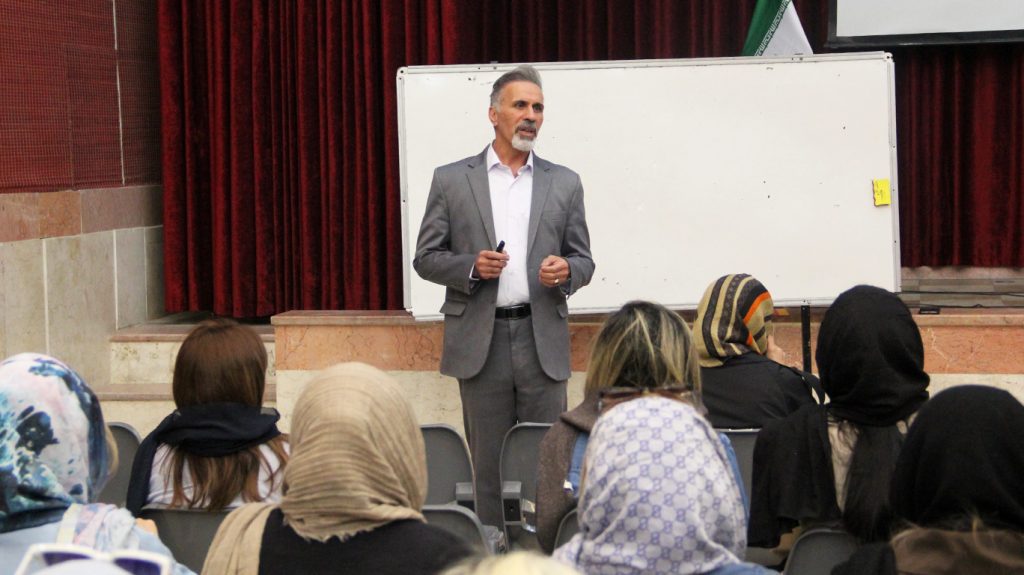 آموزش خانواده تربیت جنسی_دبستان