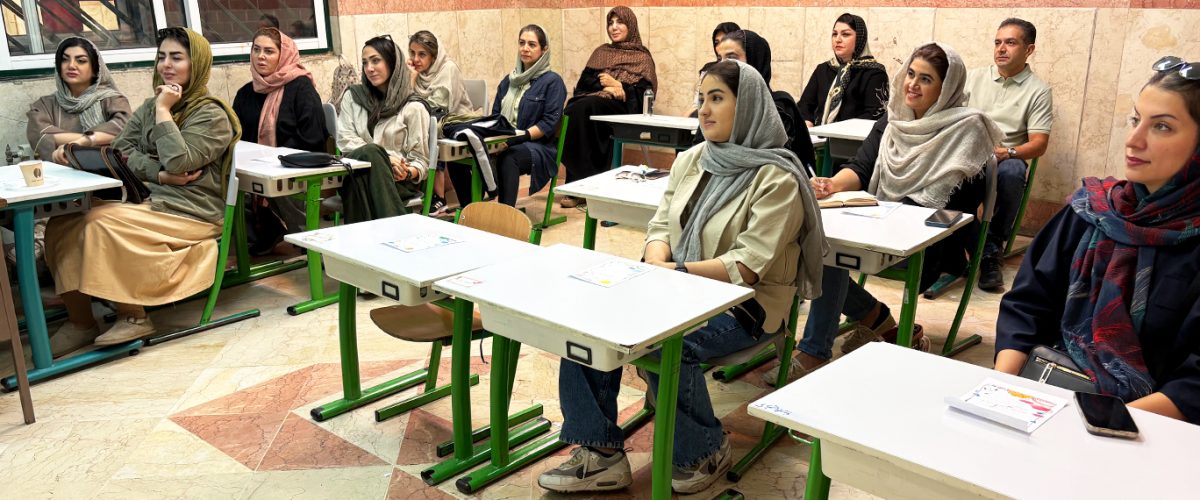 جلسه اولیا حوزه یک _ دبستان