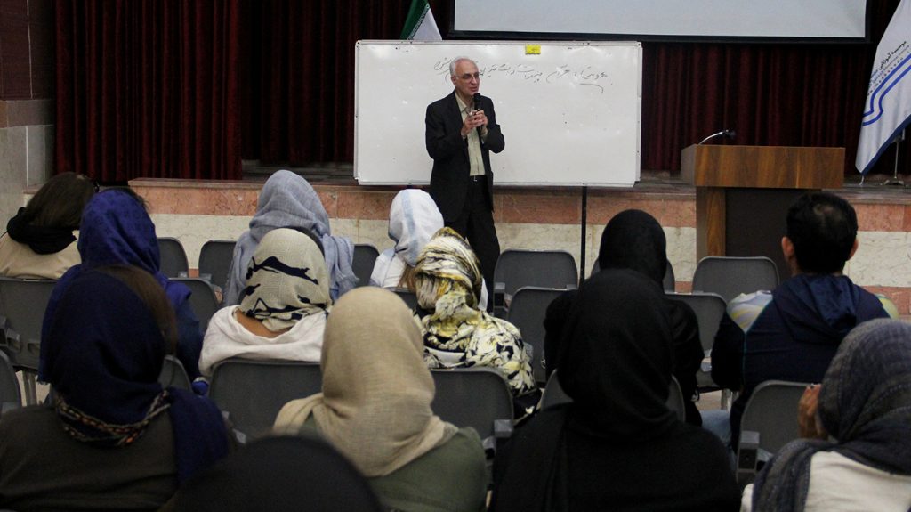 آموزش خانواده حوزه دو _ دبستان مصباح