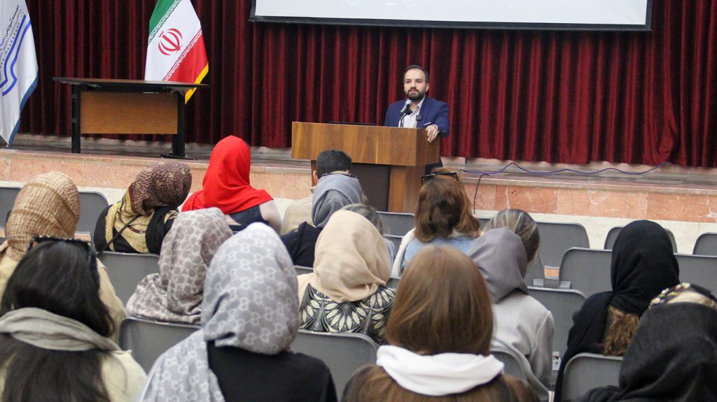 اموزش خانواده دوم و سوم - دبستان